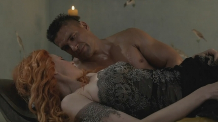 Lucy Lawless - Spartacus Blood and Sand - S01E09_4